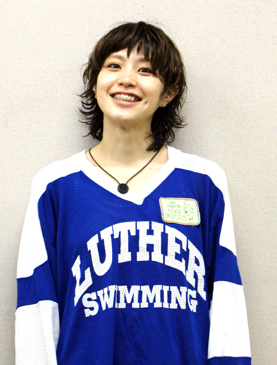 深 尾巴 恵