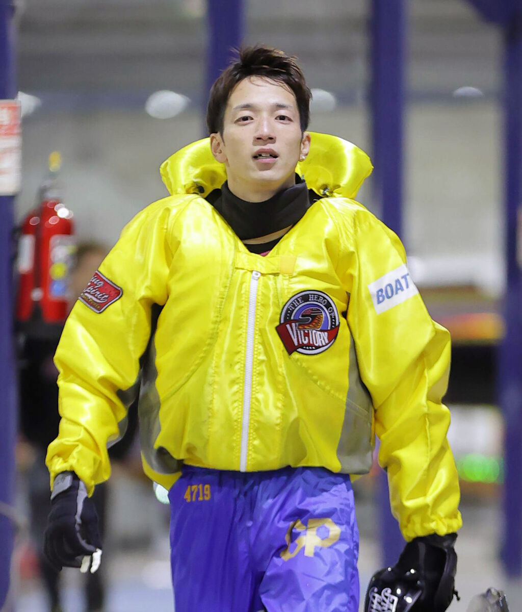 地元・上條暢嵩が2戦目2着で第一関門突破！ - BOATNAVI報知